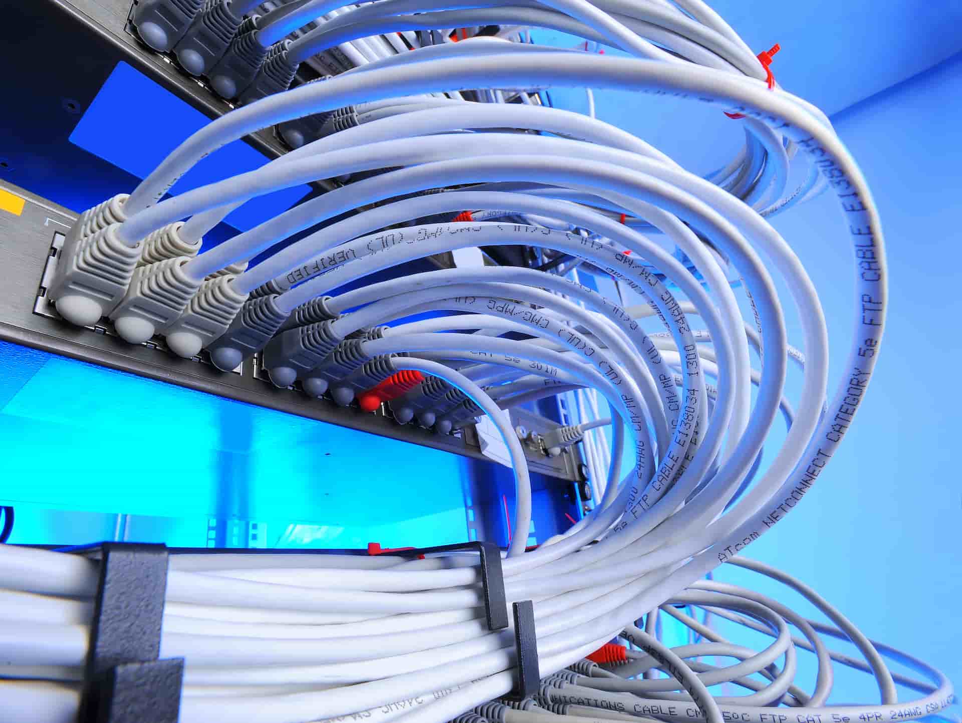 Sistemas de cableado estructurado y fibra óptica